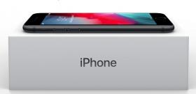 Apple iPhone 7 128 GB crni