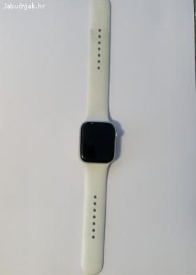 Apple Watch 4 Silver Aluminum 44mm