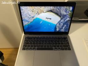 Prodajem MacBook Pro 13", 256gb SSD, i5, 256gb